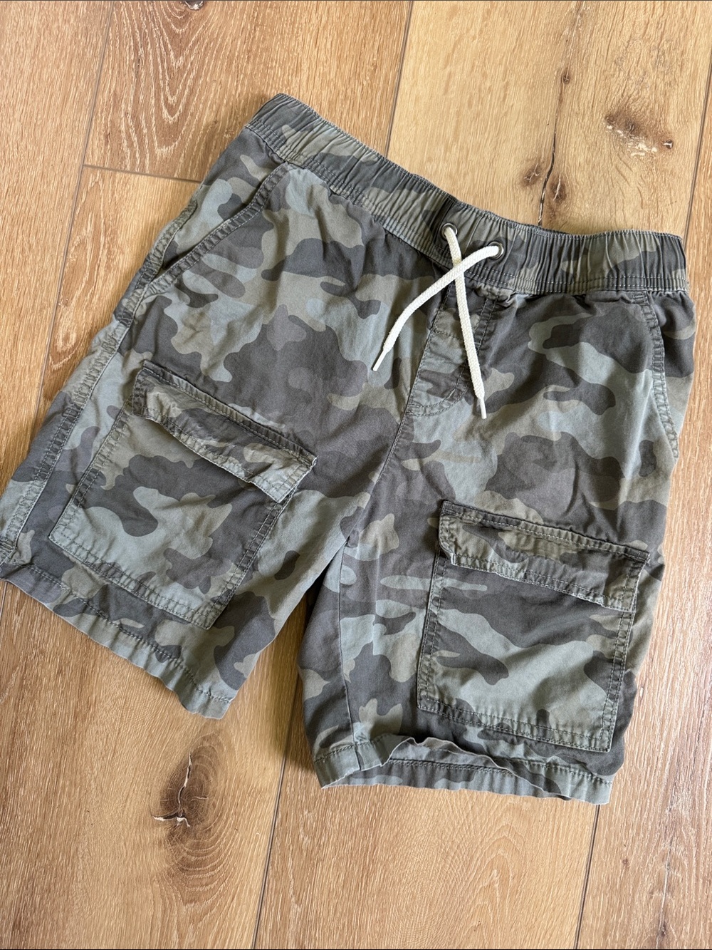 Cat & Jack Boys Camo Cargo Drawstring Shorts - Green